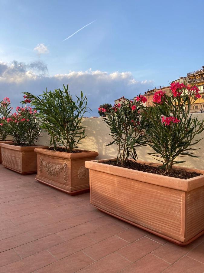 La Terrazza Di Re Scarlino Apartment Luaran gambar
